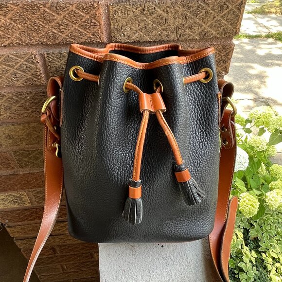 Dooney & Bourke Vintage USA 90s Drawstring Duffle Bucket Crossbody Shoulder Bag - Picture 1 of 10